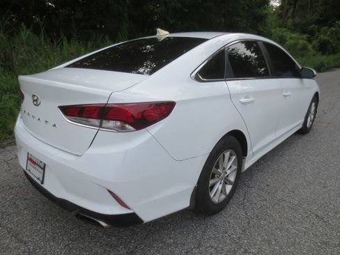 Used 2018 Hyundai Sonata SE FWD image 4