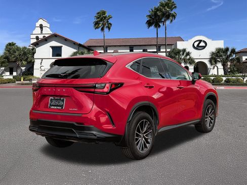 Used 2024 Lexus NX 250 FWD w/ Towing Package (2000 Lbs) image 2