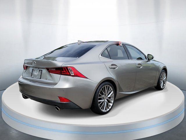 Used 2016 Lexus IS 200t w/ Premium Package RWD image 4