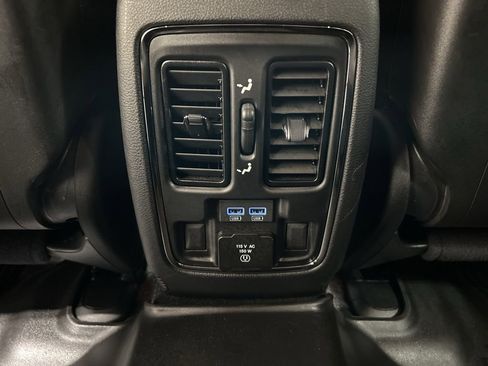 Used 2021 Jeep Grand Cherokee Limited w/ Trailer Tow Group IV AWD/4WD image 31