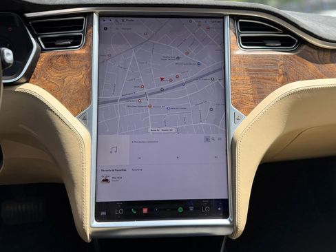 Used 2016 Tesla Model S 75D AWD/4WD image 13