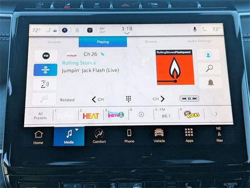 New 2025 Jeep Grand Cherokee Limited w/ Black Appearance Package image 23