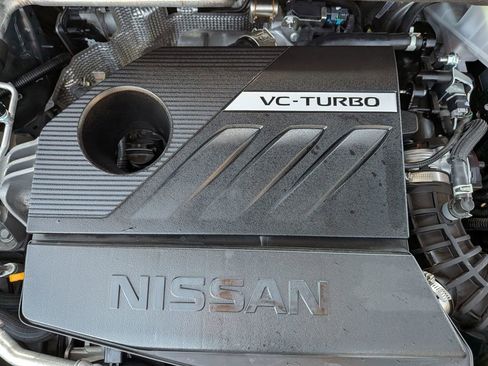 Used 2023 Nissan Rogue SL w/ SL Premium Package image 14