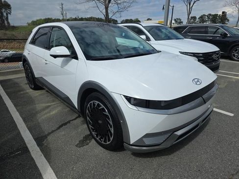 Used 2023 Hyundai Ioniq 5 Limited image 1
