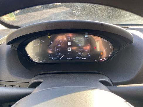 Used 2024 RAM ProMaster 2500 w/ Premium Convenience Group image 17