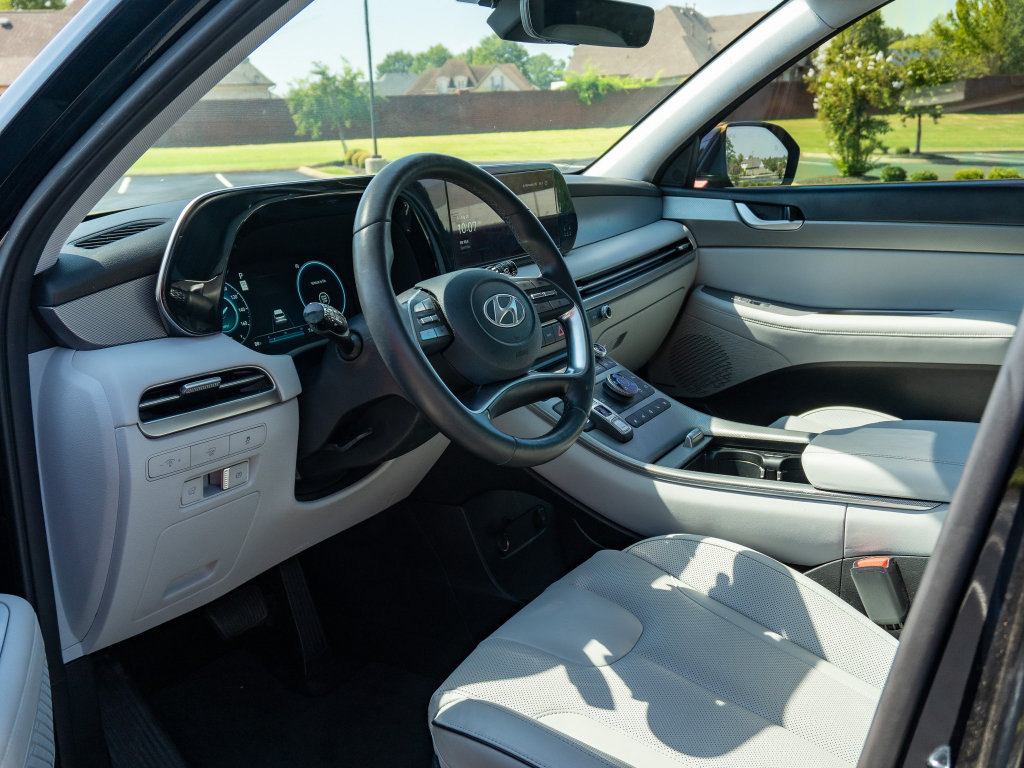 Used 2024 Hyundai Palisade SEL w/ Premium Package AWD/4WD image 11