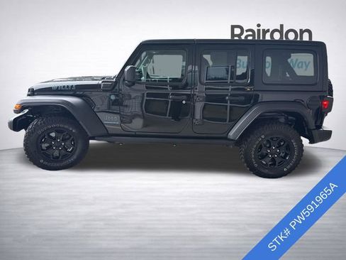 Used 2023 Jeep Wrangler Unlimited image 4