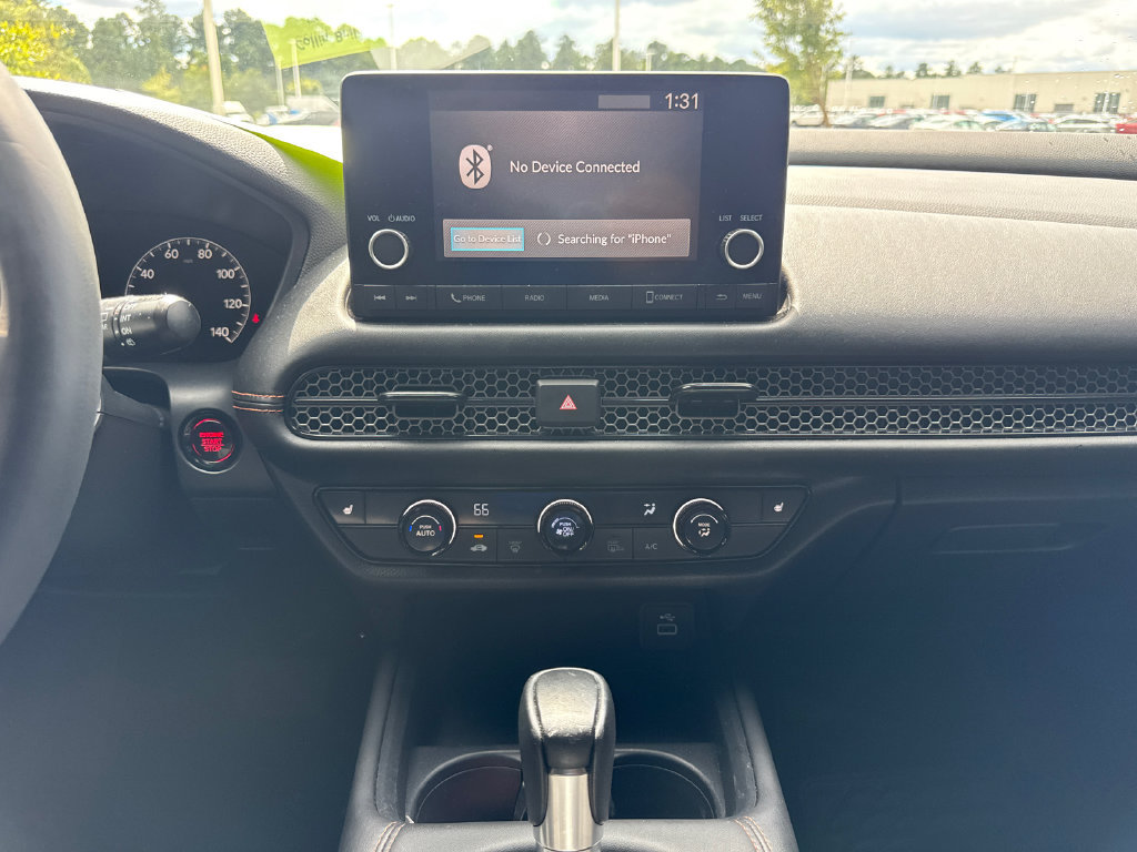 Certified 2025 Honda HR-V Sport image 19