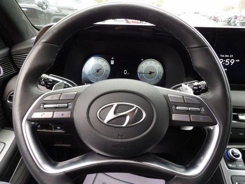 Used 2024 Hyundai Palisade Calligraphy image 19