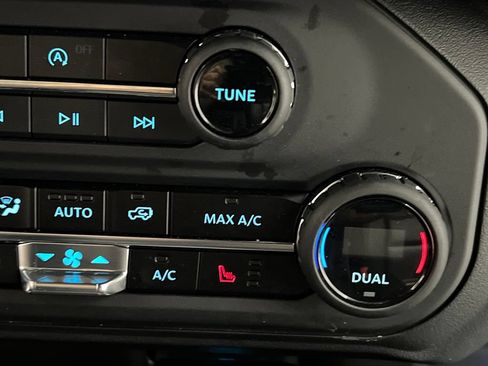 Used 2025 Ford Bronco Badlands AWD/4WD image 53