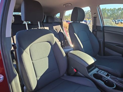Used 2019 Hyundai Tucson SE image 13