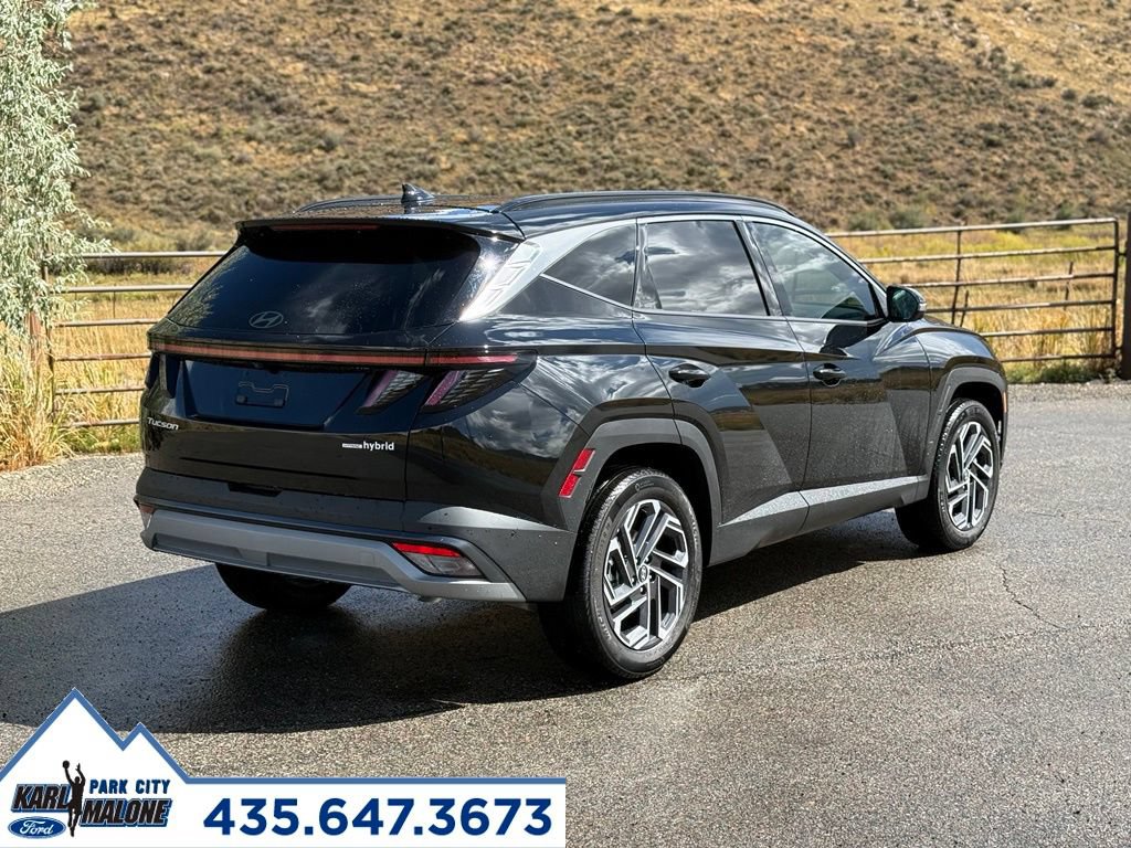 Used 2025 Hyundai Tucson Limited AWD/4WD image 5