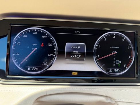 Used 2014 Mercedes-Benz S 550 Sedan image 31