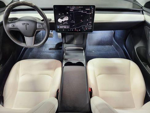 Used 2022 Tesla Model 3 Performance image 45
