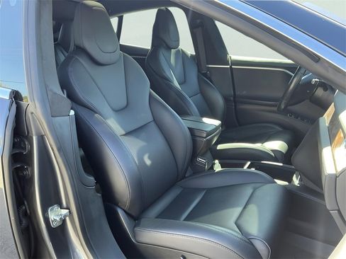 Used 2018 Tesla Model S 75D image 37