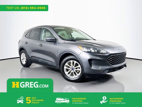 Used 2021 Ford Escape SE w/ Cold Weather Package image 1
