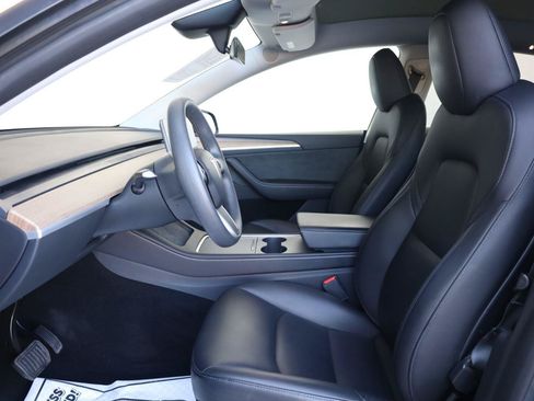 Used 2023 Tesla Model Y Long Range AWD/4WD image 15