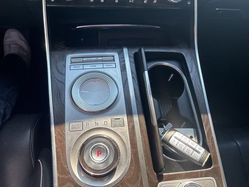 Used 2021 Genesis GV80 3.5T Advanced + image 11