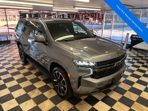 Used 2022 Chevrolet Tahoe RST w/ Luxury Package image 16