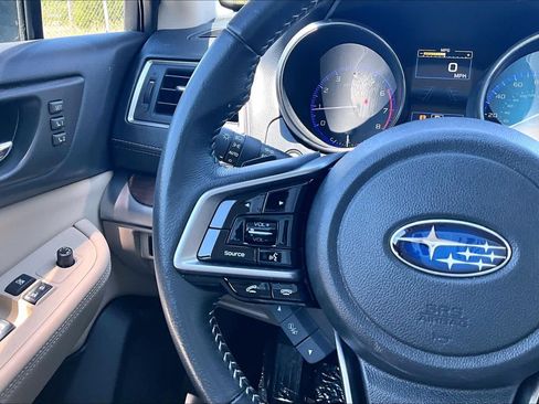 Used 2018 Subaru Outback 2.5i Limited AWD/4WD image 24