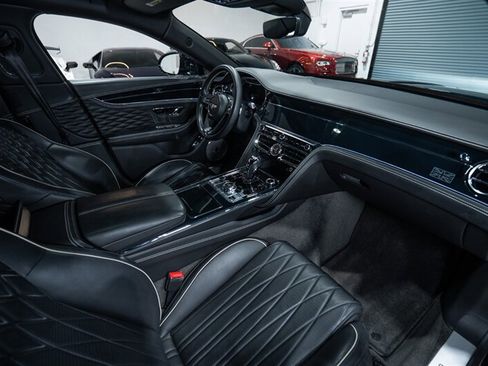Used 2020 Bentley Flying Spur W12 AWD/4WD image 35