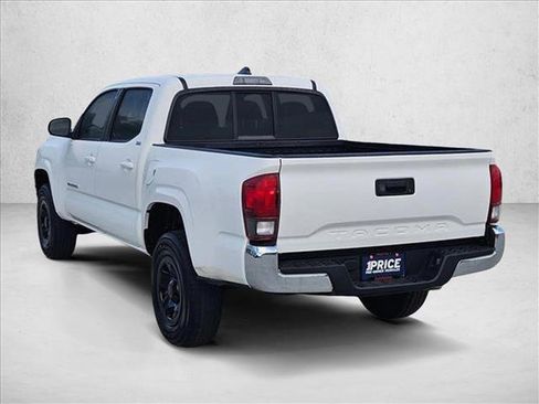 Used 2022 Toyota Tacoma SR5 RWD image 8