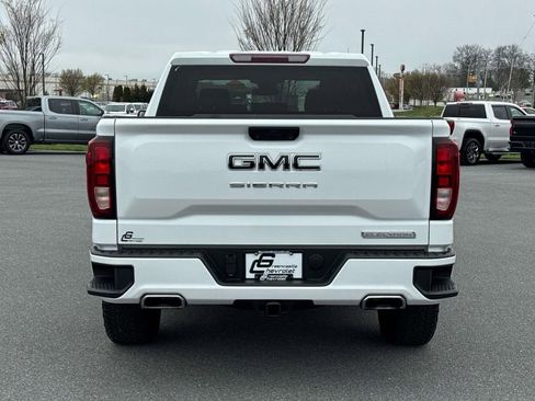 Used 2024 GMC Sierra 1500 Elevation w/ LPO, Elevation Black Package AWD/4WD image 24