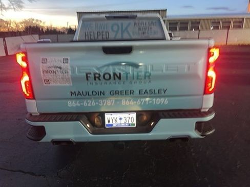 Used 2023 Chevrolet Silverado 1500 RST image 6