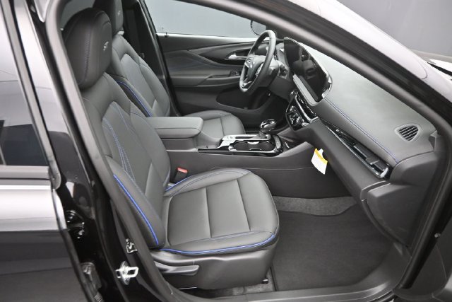 New 2026 Buick Envista Sport Touring w/ Convenience I Package FWD image 10