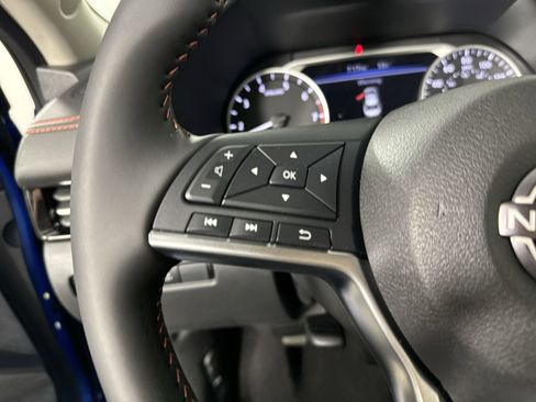 New 2025 Nissan Sentra SR image 12