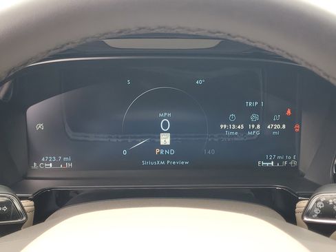 Certified 2024 Lincoln Corsair AWD image 15