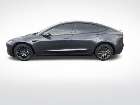 Used 2025 Tesla Model 3 Long Range image 2