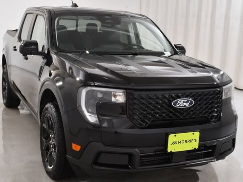 New 2026 Ford Maverick Lariat w/ Black Appearance Package AWD/4WD image 4