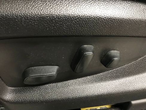 Used 2018 Chevrolet Silverado 1500 LT w/ All Star Edition image 13