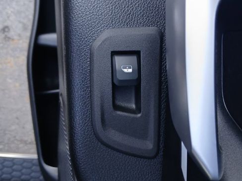 Used 2025 RAM 1500 Lone Star image 38