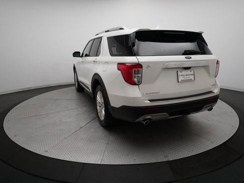 Used 2020 Ford Explorer Limited w/ Class III Trailer Tow Package image 13