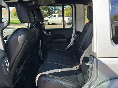 Used 2024 Jeep Wrangler Unlimited Sahara w/ Technology Group image 23