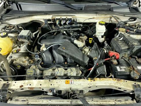 Used 2008 Ford Escape XLT image 24