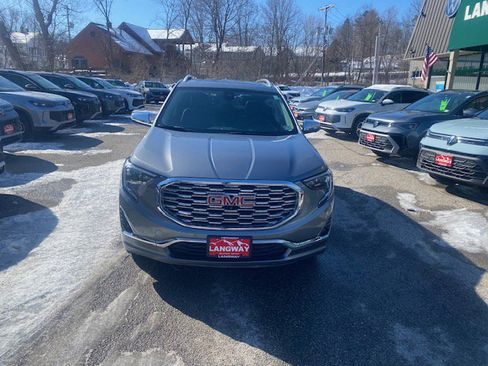 Used 2020 GMC Terrain Denali w/ Denali Premium Package image 2