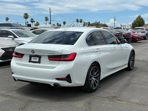 Used 2019 BMW 330i Sedan w/ Convenience Package RWD image 9
