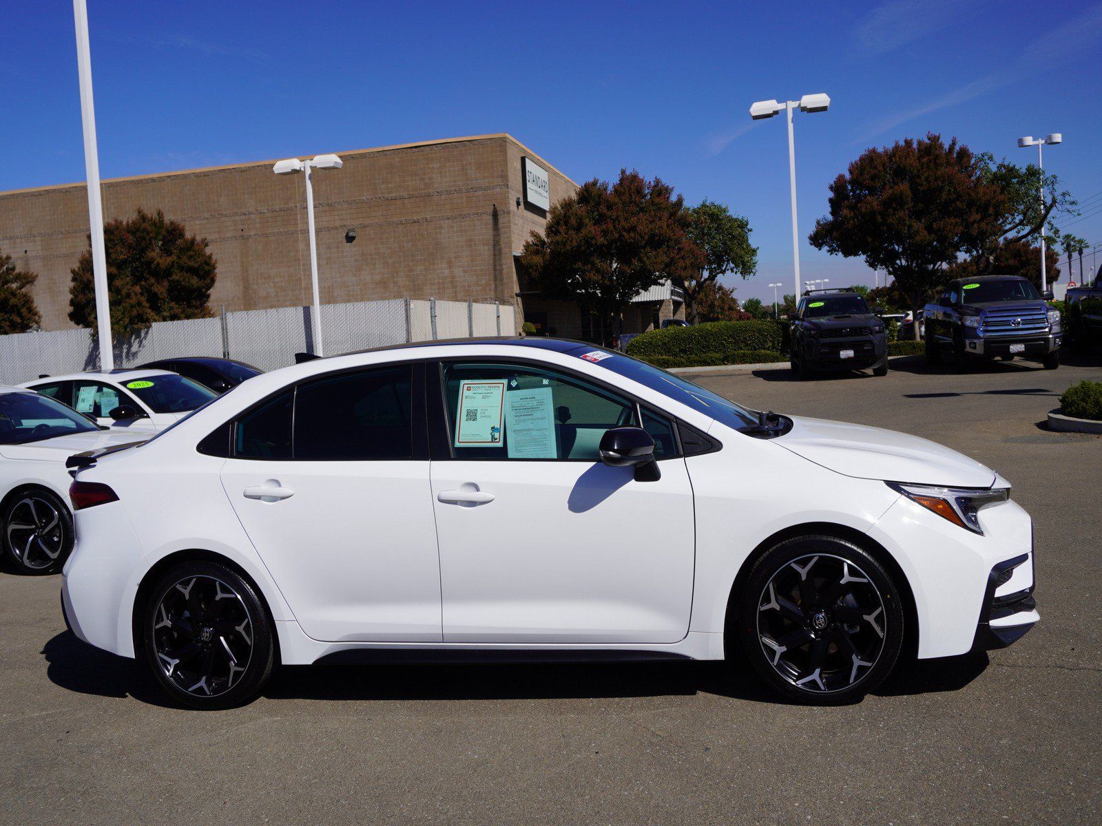 Used 2025 Toyota Corolla FX w/ Convenience Package FWD image 4