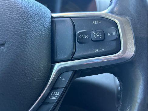Certified 2019 RAM 1500 Laramie AWD/4WD image 15