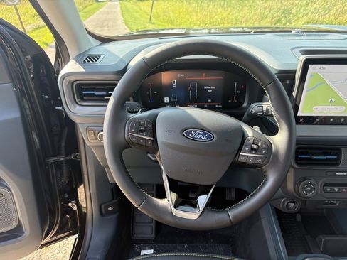 New 2025 Ford Maverick Lobo image 12