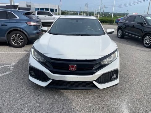 Used 2017 Honda Civic EX image 2