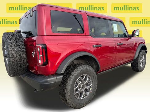 New 2025 Ford Bronco Badlands image 16