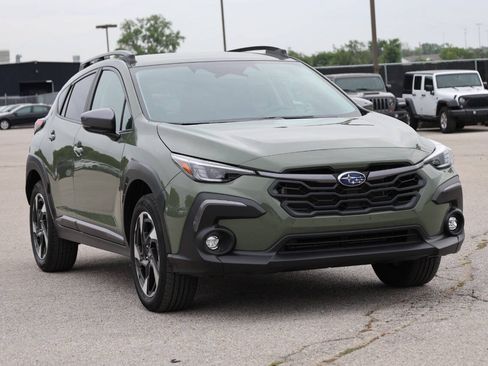 Used 2025 Subaru Crosstrek 2.5i Limited w/ Popular Package #3A AWD/4WD image 4