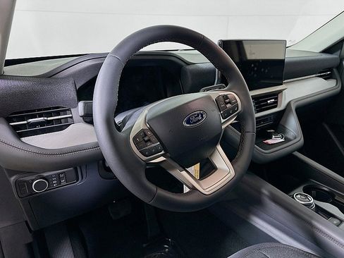 New 2026 Ford Explorer Active image 10