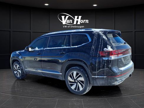 New 2026 Volkswagen Atlas SEL image 5