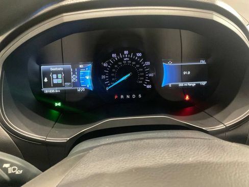 Used 2022 Ford Edge SE AWD/4WD image 15