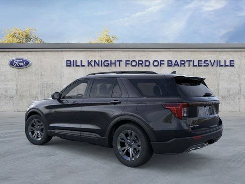 New 2026 Ford Explorer Active image 5